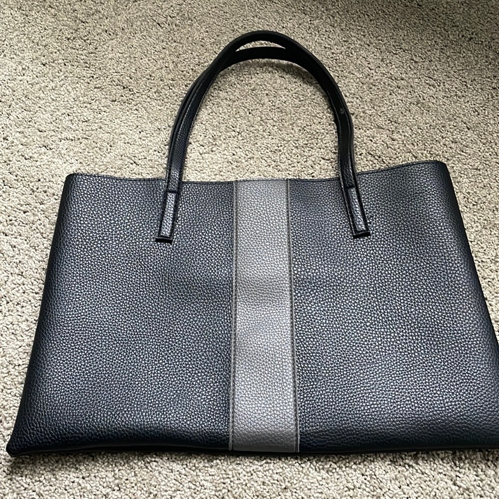Vince Camuto Tote
